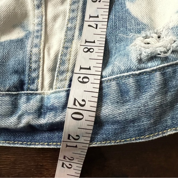 Ralph Lauren Denim & Supply Women’s Bleach Dye Distressed Trucker Jean Jacket L - Picture 9 of 10